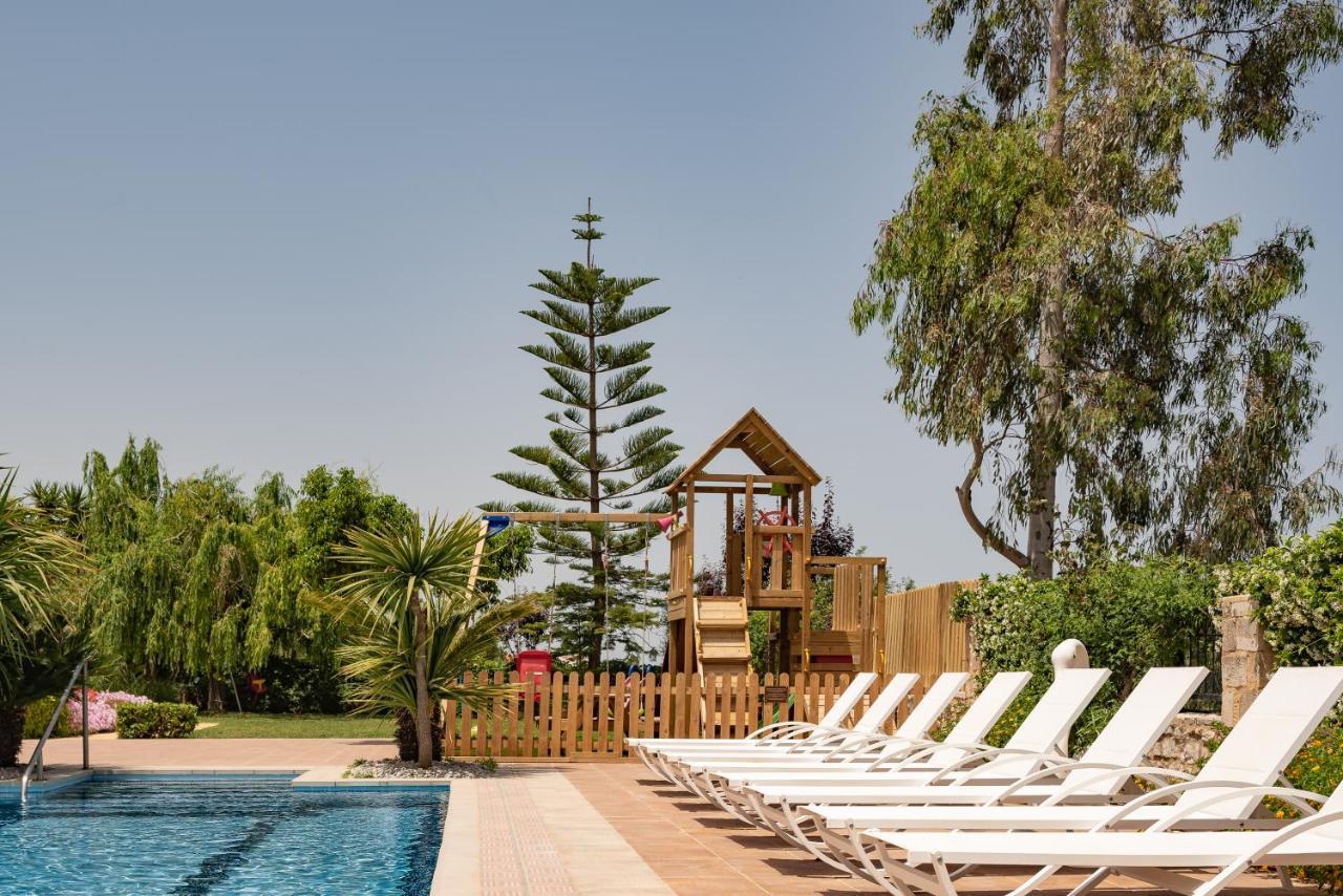 Tsourlakis Residence, An Oasis Of Tranquility, By Thinkvilla Pigí エクステリア 写真