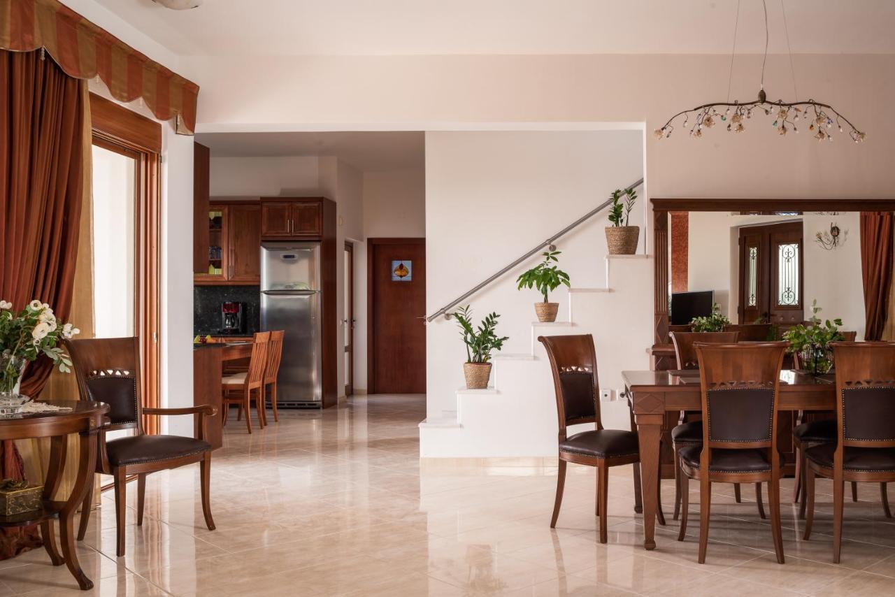 Tsourlakis Residence, An Oasis Of Tranquility, By Thinkvilla Pigí エクステリア 写真