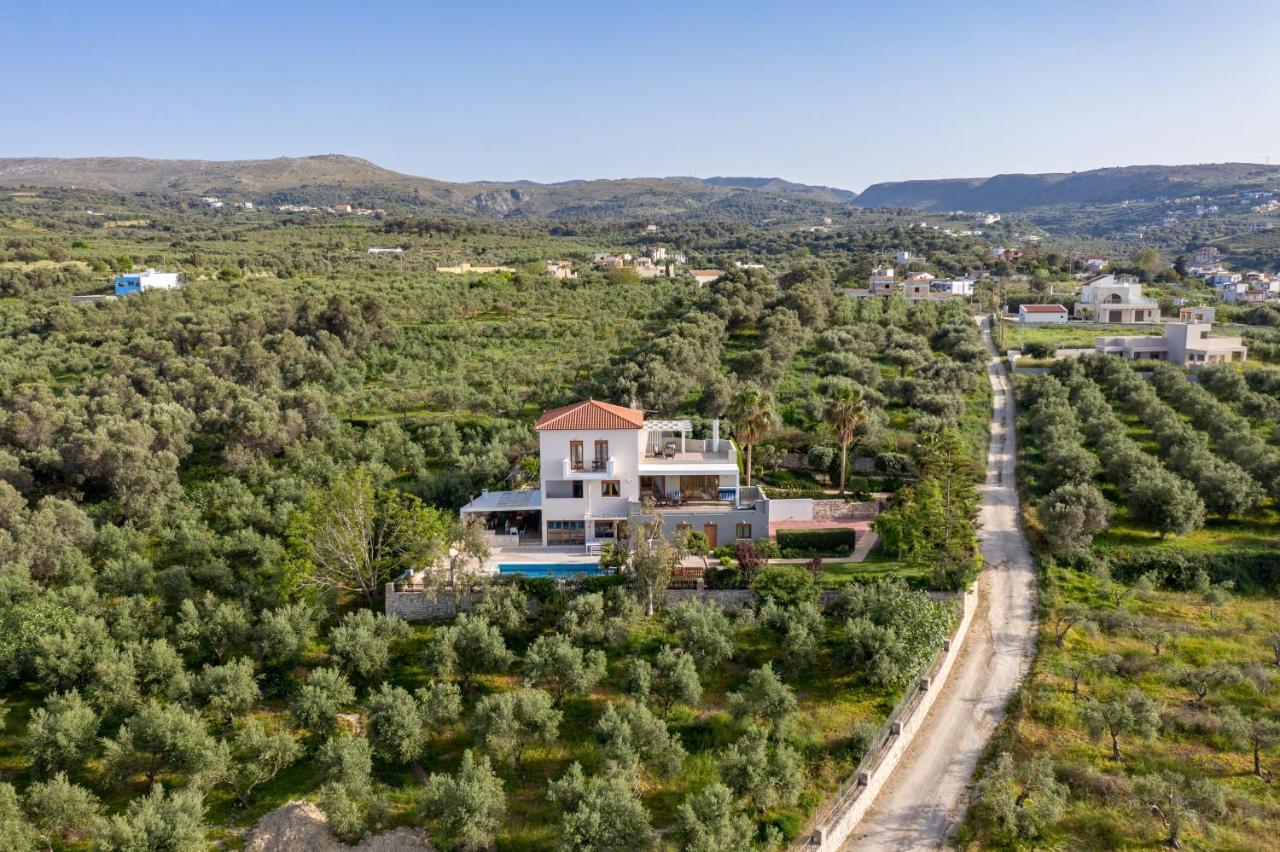 Tsourlakis Residence, An Oasis Of Tranquility, By Thinkvilla Pigí エクステリア 写真
